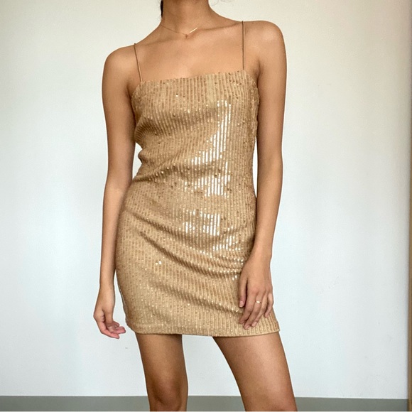 RETROFETE Champagne Mini Dress - Picture 6 of 13